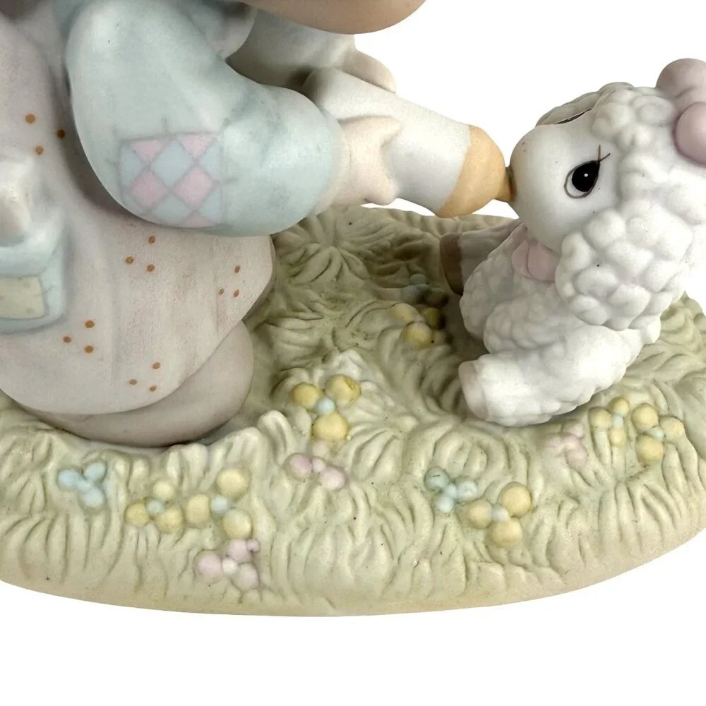 1987 Precious Moments Feed My Sheep Members Only‎ Figurine W/ Original Box & Tag